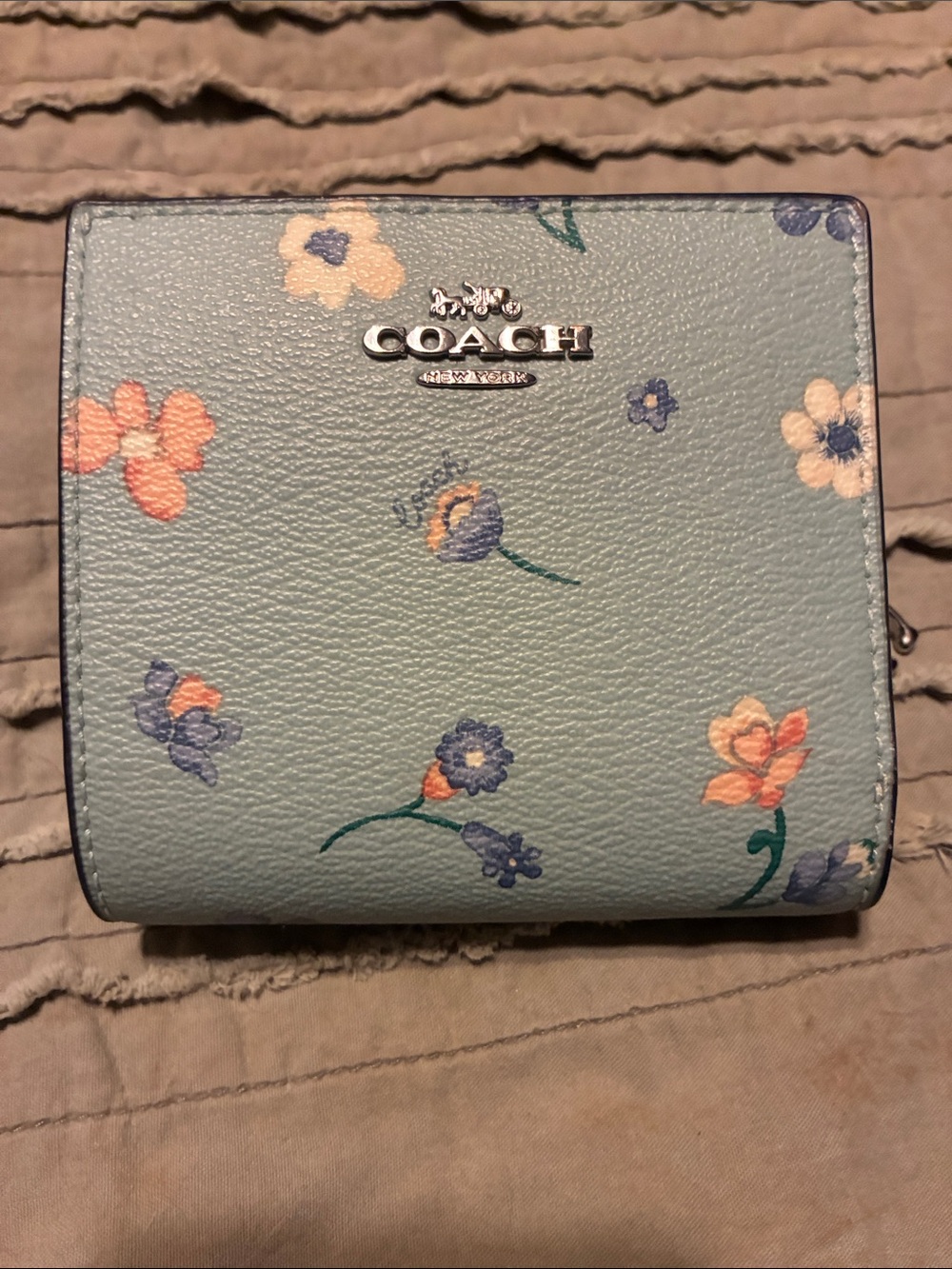 Coach Light Blue Floral wallet - Picture 7 of 8